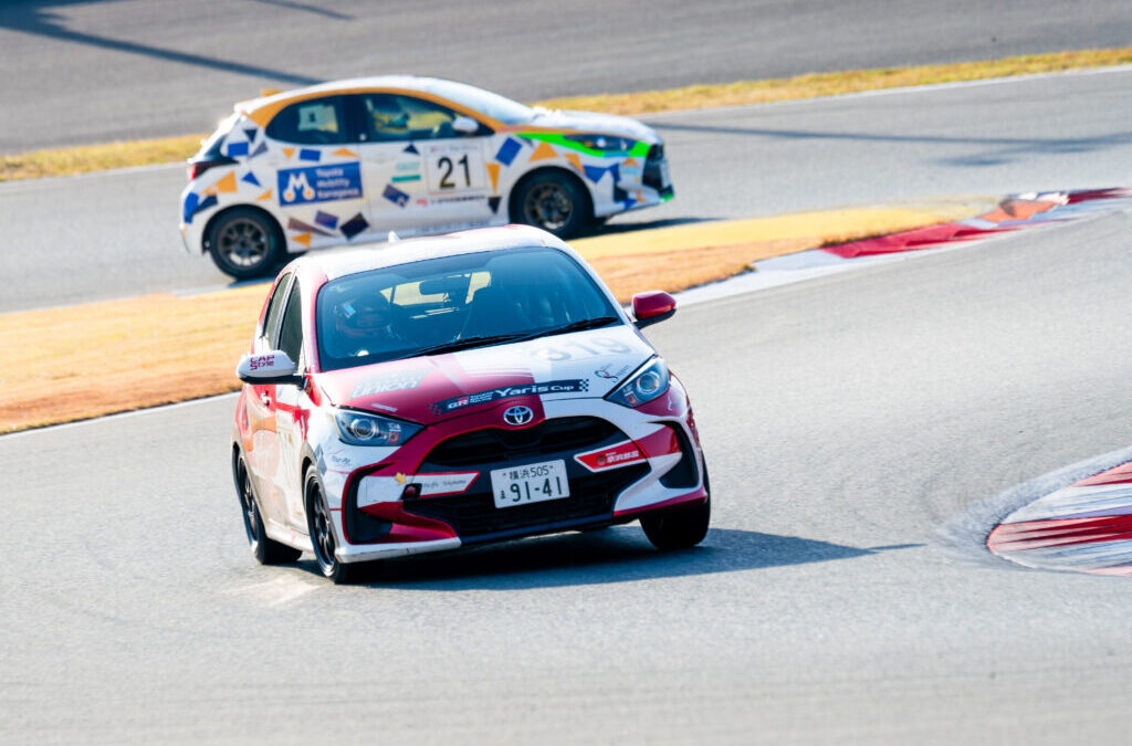 モータースポーツ「Yaris Cup 関東シリーズ第3戦」の写真撮影